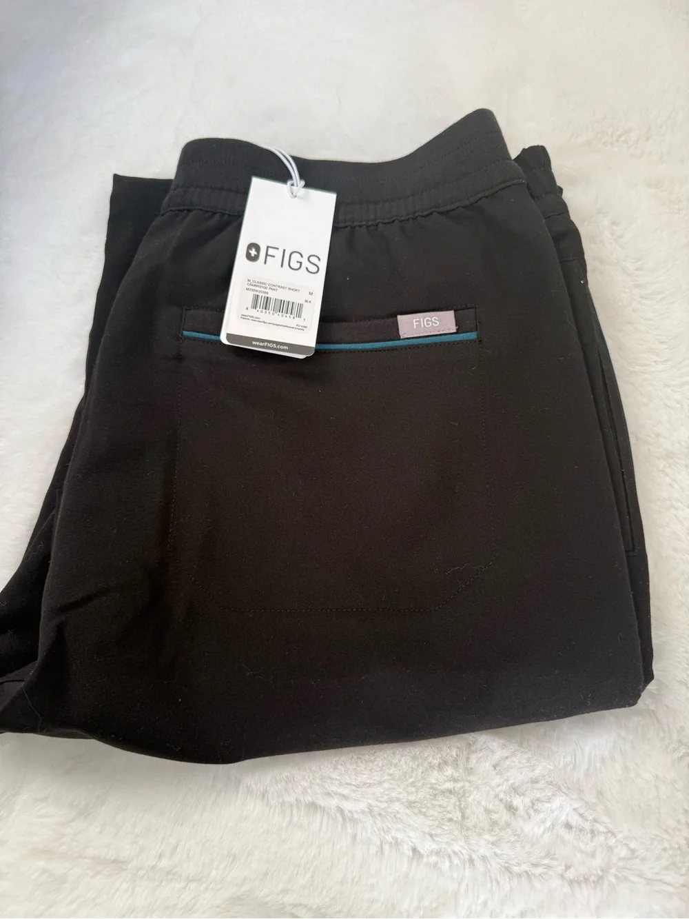 FIGS Classic Contrast Short Cambridge Pants Black M NWT Scrubs